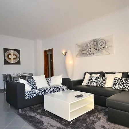 아파트 Navegador Park View, 5 Pers, Pisc,700m Plage,strip *